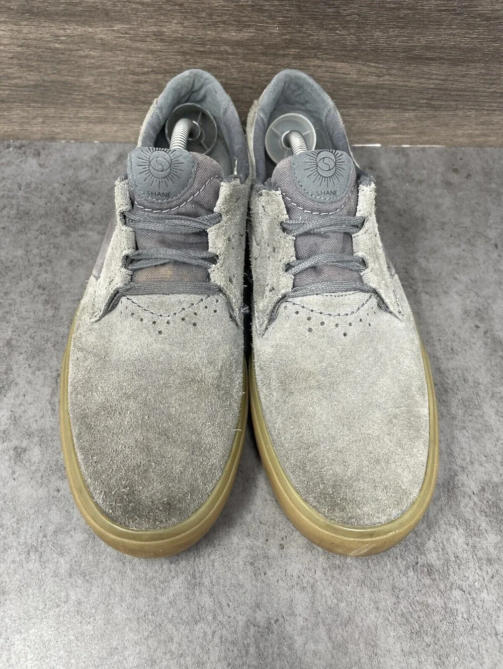 Nike SB Shane Size 11 Mens Grey Gum Suede Skate Shoes Zoom Air BV0657-001
